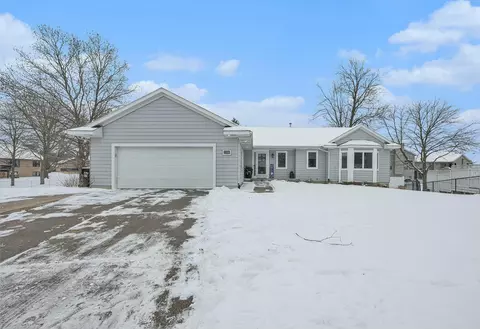 3350 Oconto Ct SW, Grandville, MI 49418