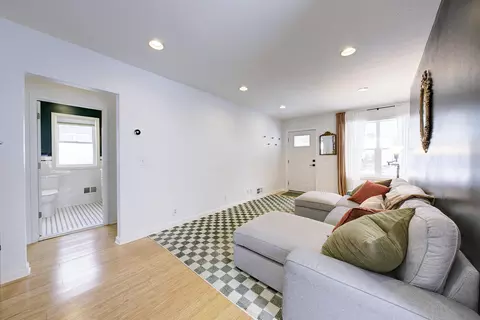325 E Drayton St, Ferndale, MI 48220 photo 10