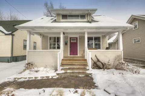 325 E Drayton St, Ferndale, MI 48220