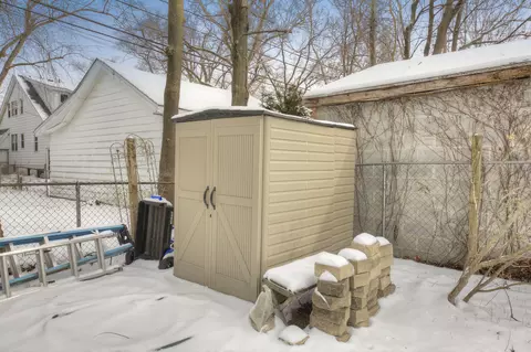325 E Drayton St, Ferndale, MI 48220 photo 40