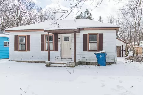 3302 Market St, Kalamazoo, MI 49048