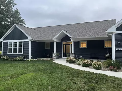 8910 S 10th St, Kalamazoo, MI 49009