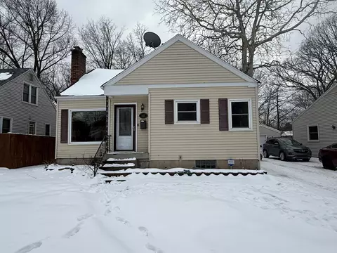 2637 Jefferson Dr SE, Grand Rapids, MI 49507