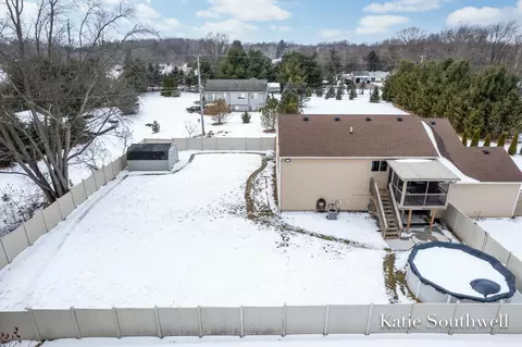 830 E Harmony Dr #30, Sparta, MI 49345 photo 4