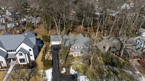 2215 Devonshire Rd, Ann Arbor, MI 48104 photo 31