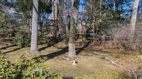 2215 Devonshire Rd, Ann Arbor, MI 48104 photo 34