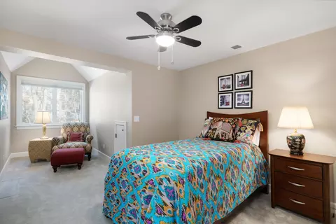 2215 Devonshire Rd, Ann Arbor, MI 48104 photo 28