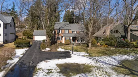 2215 Devonshire Rd, Ann Arbor, MI 48104 photo 36