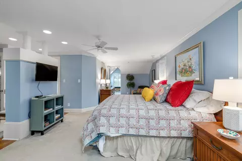 2215 Devonshire Rd, Ann Arbor, MI 48104 photo 21