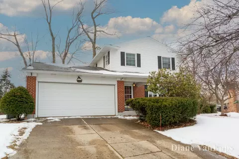 681 Westshire Ct NW, Comstock Park, MI 49321