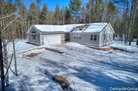 4806 Anderson Rd, Muskegon, MI 49445