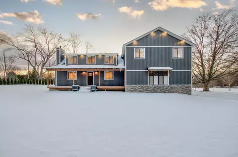 118 N Harvey Ave, Jackson, MI 49201