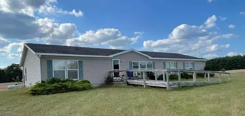 7886 S Mckinley Ave, Lake, MI 48632