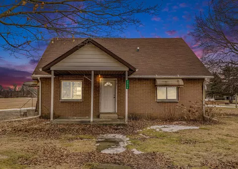 2510 E South St, Saint Johns, MI 48879
