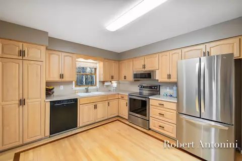 1185 Cramton Ave NE, Ada, MI 49301 photo 18