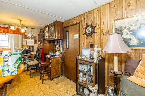 514 Maple Ln, Coldwater, MI 49036 photo 6