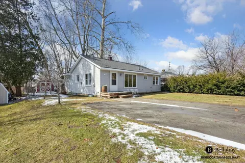 4119 Imogene Ave NE, Comstock Park, MI 49321