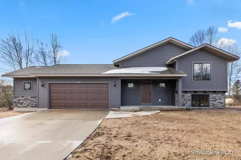 924 Armintrout Ridge Ct, Allegan, MI 49010