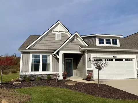 8829 Brayridge Ct #21, Jenison, MI 49428