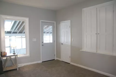 709 Bennett St, Jackson, MI 49202 photo 9