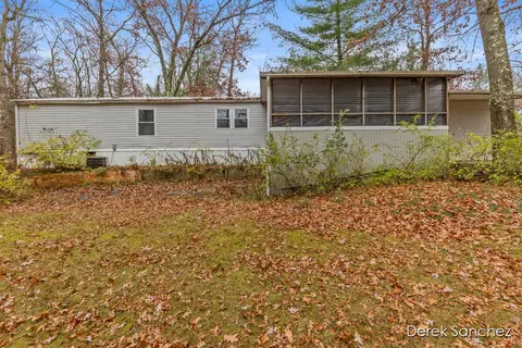 1872 E Shane Dr, Bitely, MI 49309 photo 21