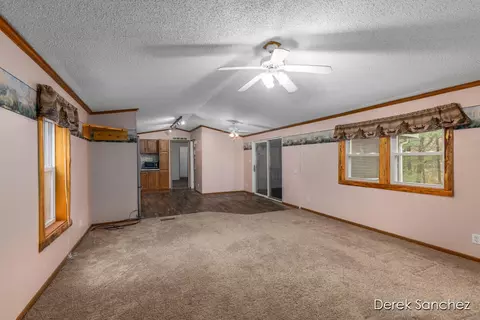 1872 E Shane Dr, Bitely, MI 49309 photo 7