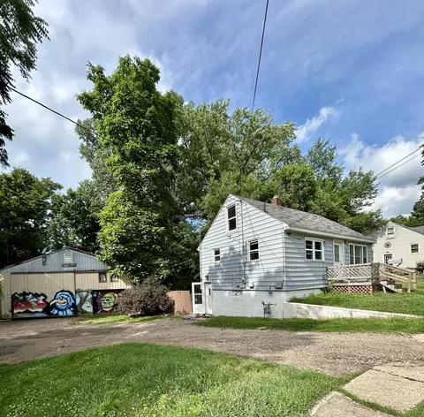 210 Fifth Ave, Three Rivers, MI 49093 photo 2