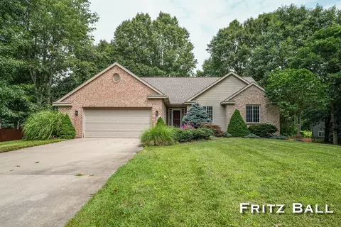 7657 Margaret Ln, Allendale, MI 49401