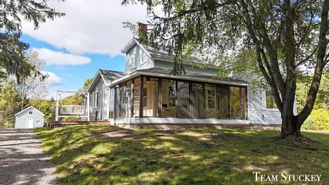 5665 Brickyard Rd, Twin Lake, MI 49457