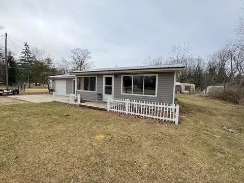 1695 Opland Rd, Gladwin, MI 48624 photo 8