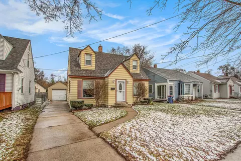 1029 Elliott St SE, Grand Rapids, MI 49507