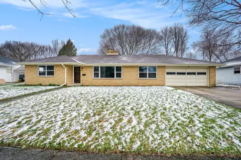 3228 Olney Rd, Kalamazoo, MI 49006