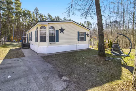 10430 90th Ave, Mecosta, MI 49332