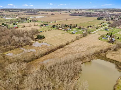 144 Th Ave, Dorr, MI 49323 photo 8