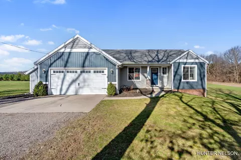 14135 Olin Lakes Dr, Cedar Springs, MI 49319