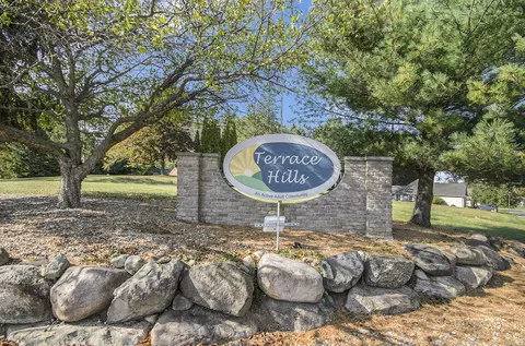 2963 Countryside Ln, Jackson, MI 49203