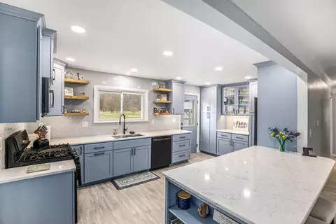 2350 Hatch Rd, Jackson, MI 49201 photo 9