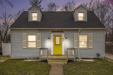 80 Brookview St, Kalamazoo, MI 49048