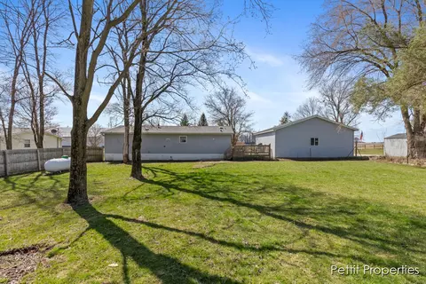 5913 E Tupper Lake Rd, Sunfield, MI 48890 photo 27