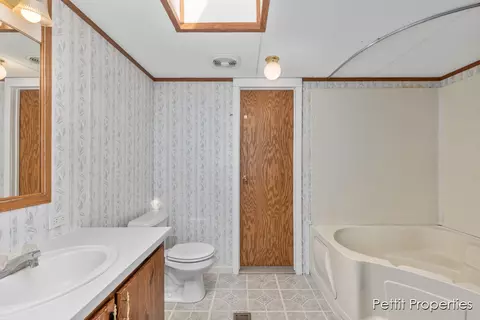 5913 E Tupper Lake Rd, Sunfield, MI 48890 photo 10