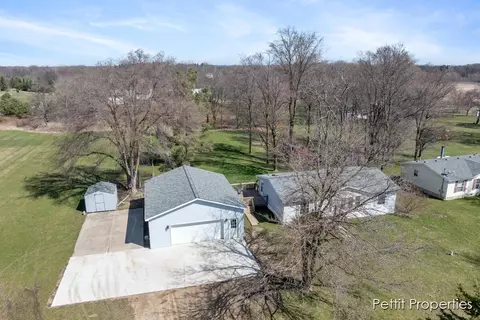 5913 E Tupper Lake Rd, Sunfield, MI 48890 photo 30