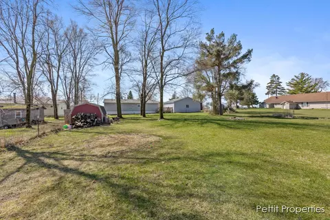 5913 E Tupper Lake Rd, Sunfield, MI 48890 photo 14