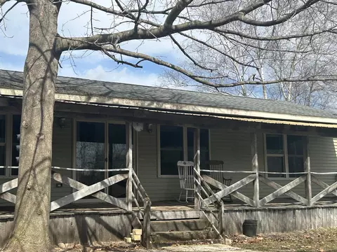5383 Birch Island Dr #101, Barryton, MI 49305