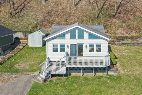 63243 Storeyhill St, Vandalia, MI 49095