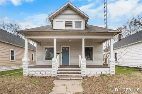 1693 Beidler St, Muskegon, MI 49441