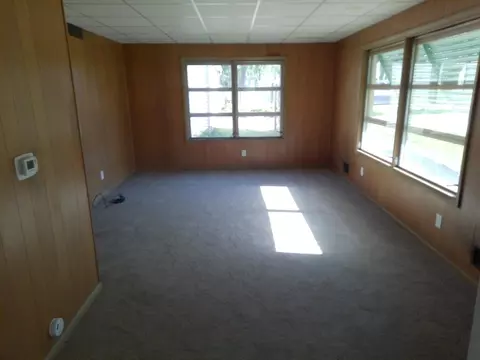 802 Oakridge Dr, Jackson, MI 49203 photo 8