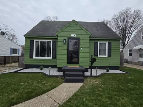 1136 Den Hertog St SW, Wyoming, MI 49509