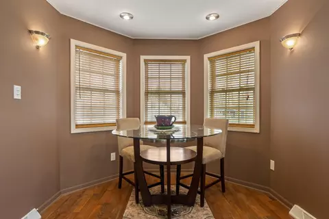 Dining - 22301 Forest Ave, Cassopolis, MI 49031 photo 3 of 4