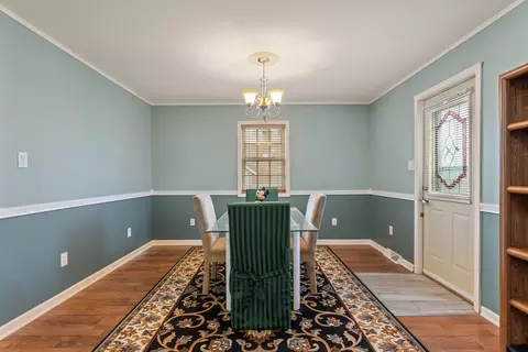 Dining - 22301 Forest Ave, Cassopolis, MI 49031 photo 4 of 4