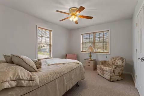 Bedroom - 22301 Forest Ave, Cassopolis, MI 49031 photo 2 of 8